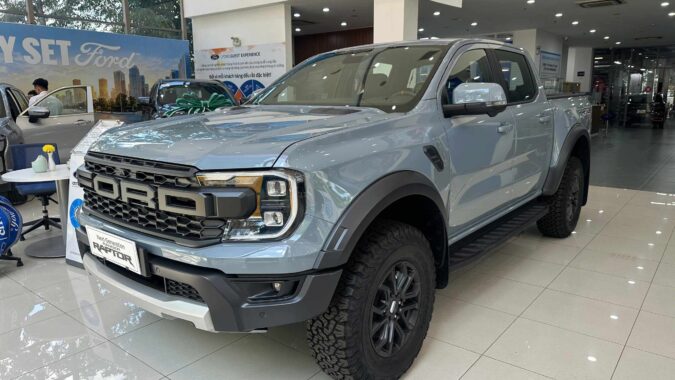 Chi Tiết Ford Ranger Raptor 3.0L V6 2026 - Giá Xe, Thông Số Và Thiết Kế 14