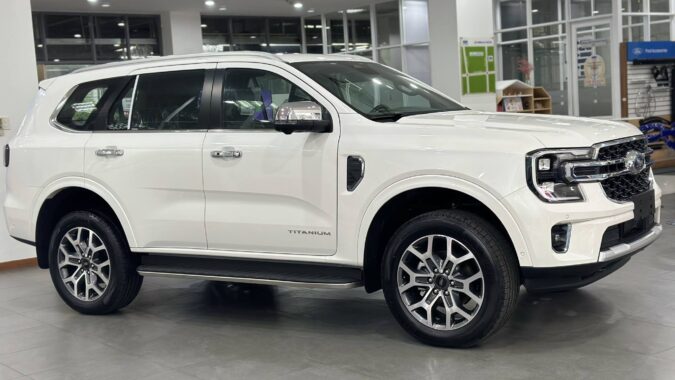 Ford Everest Titanium 4x4 2025: Giá Xe, Thông Số Và Đánh Giá 15