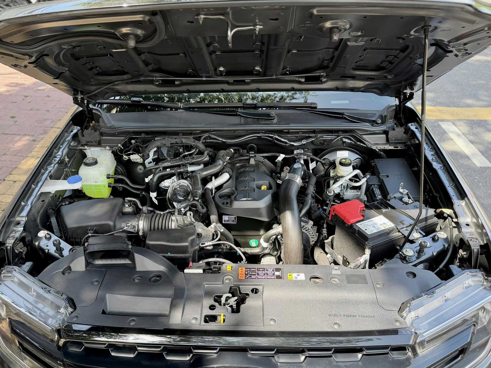 Động cơ Ford Ranger XLS 10AT 4x2 2026