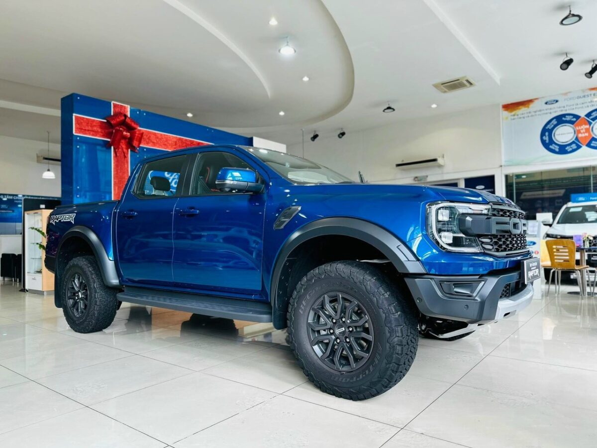 Chi Tiết Ford Ranger Raptor 2025 - Giá Xe, Thông Số Và Thiết Kế 5
