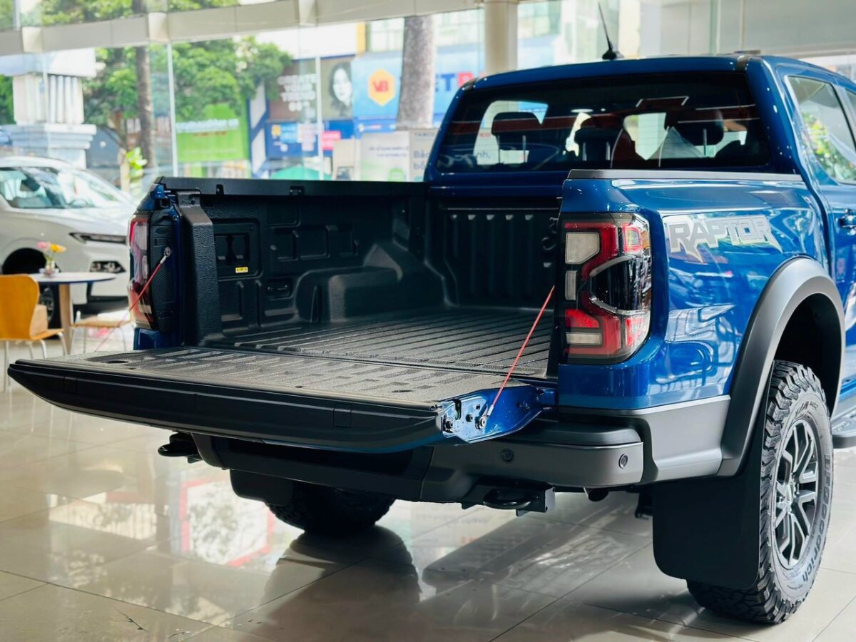 Chi Tiết Ford Ranger Raptor 2025 - Giá Xe, Thông Số Và Thiết Kế 8