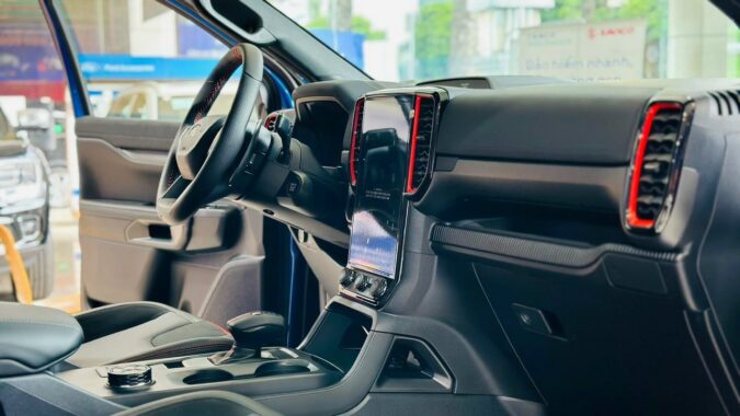 Chi Tiết Ford Ranger Raptor 2025 - Giá Xe, Thông Số Và Thiết Kế 22
