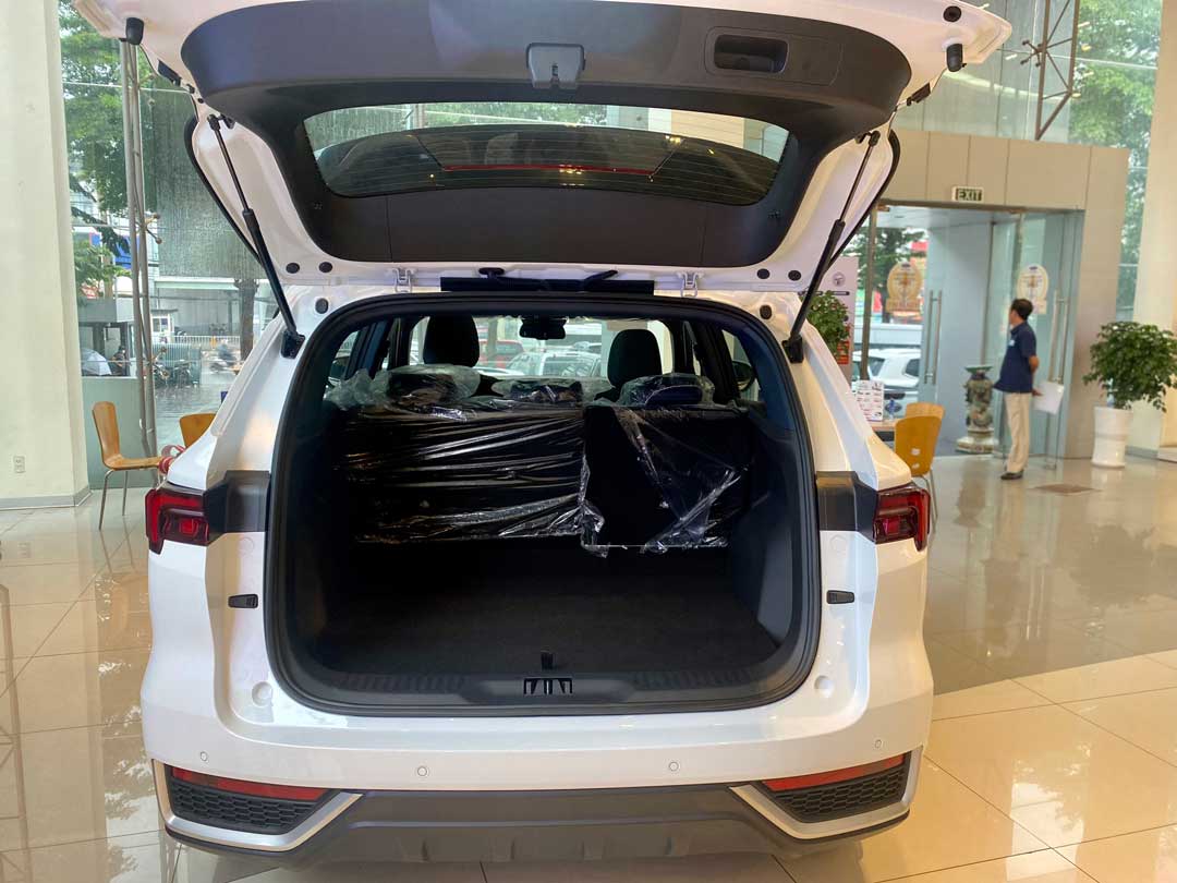 Khoang hành lý xe Ford Territory phiên bản Titanium