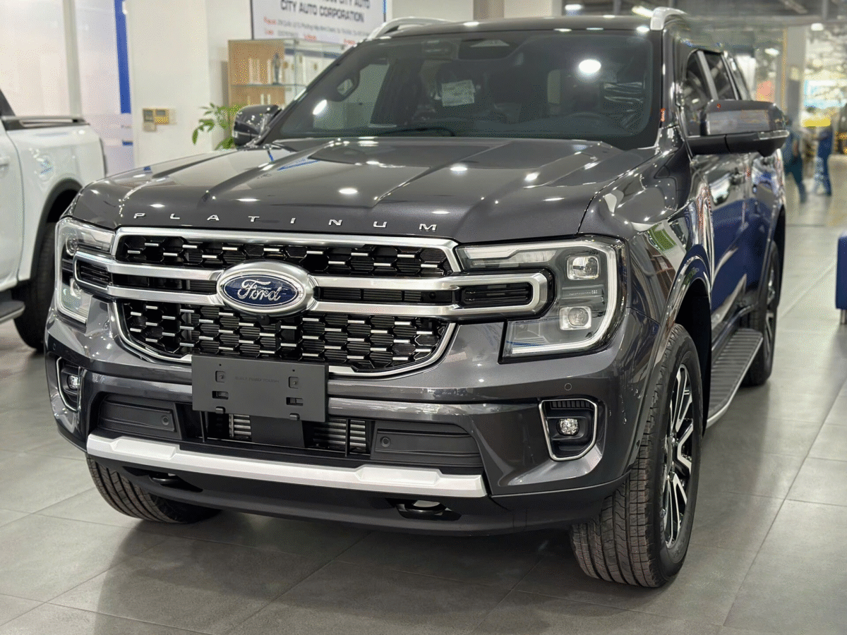 Ford Everest Platinum Mới 2025 – SUV 7 Chỗ Đẳng Cấp, Tiện Nghi Và Sang Trọng 3