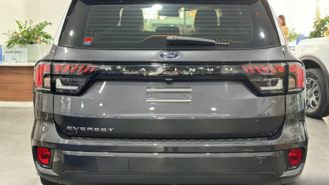 Ford Everest Platinum Mới 2025 – SUV 7 Chỗ Đẳng Cấp, Tiện Nghi Và Sang Trọng 12