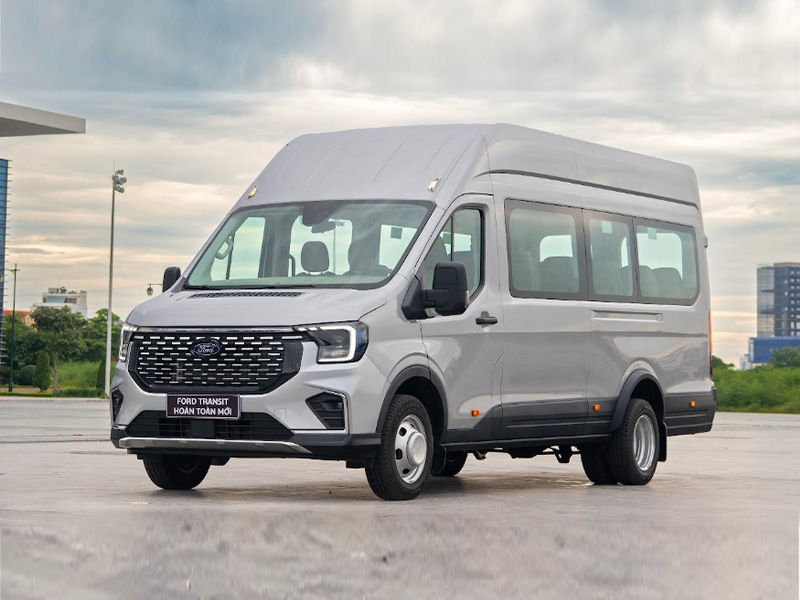 Ford Transit 18 chỗ Premium+