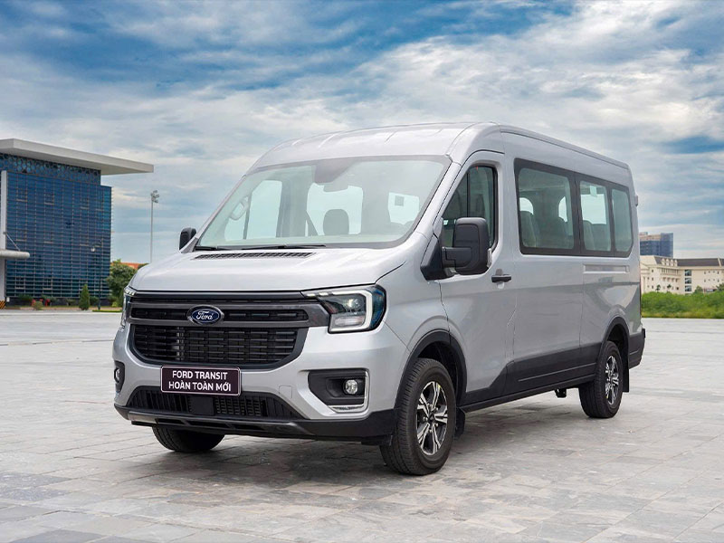 Ford Transit Trend 16 chỗ 2025