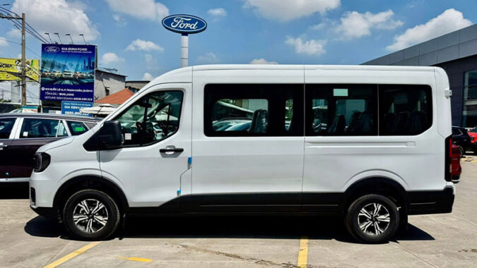 Ford Transit Trend 16 chỗ – Lựa Chọn Tiết Kiệm, Bền Bỉ Cho Kinh Doanh Vận Tải 13