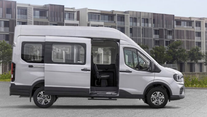 Xe 16 Chỗ Ford Transit Premium – Bền Bỉ, Hiện Đại, Chuẩn Mực Vận Tải 2025 16